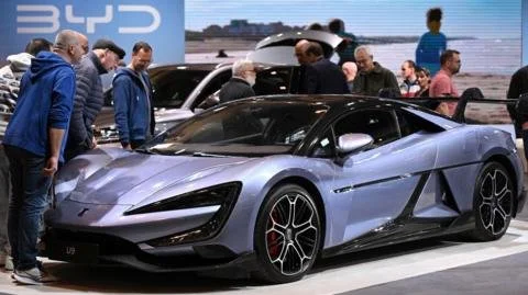 Tesla Faces Tough Competition as BYD Gains Ground in EV Market