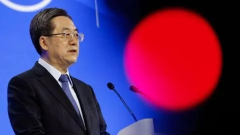 Navigating Trade Tensions: China Advocates for Global Cooperation at Davos