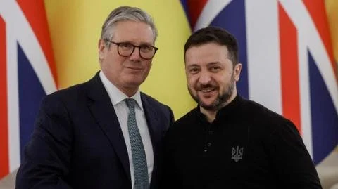 Starmer's Stand for Ukraine: Navigating Peace Talks with Trump