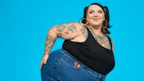 Navigating the Weight Debate: Snag Clothing Challenges Body Image Standards