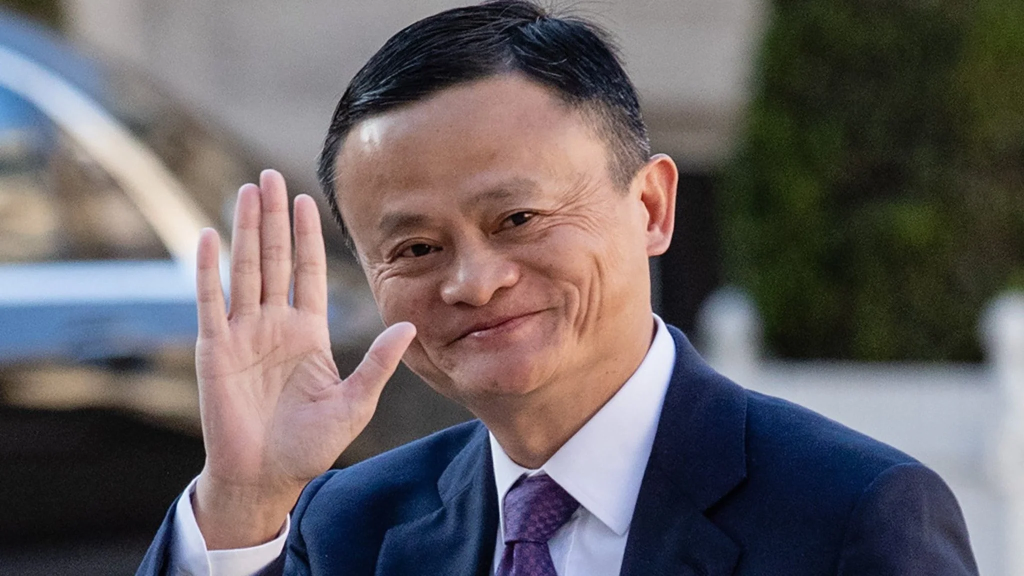 Alibaba Founder Jack Ma Steps Down
