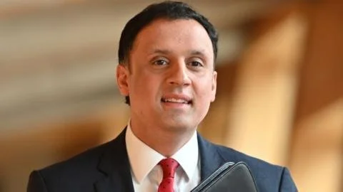 Sarwar Stands Firm on Controversial Welfare Cuts Amid Widespread Criticism
