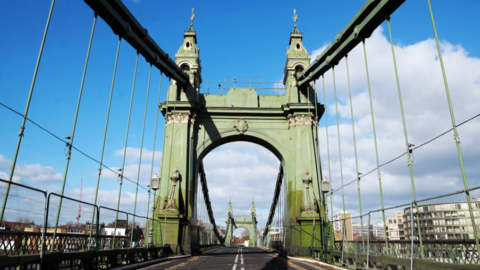 Hammersmith Bridge: A 138-Year-Old Icon Faces Tough Choices Amid Proposals for Its Future