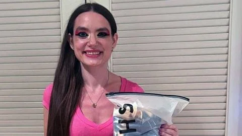 The $400 Panic: How New Shipping Rules Are Shaking Up Online Shopping in America