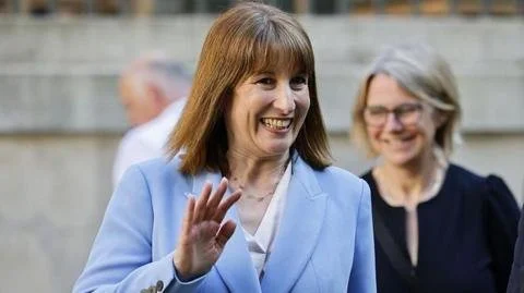 Unveiling New Opportunities: UK Sets Its Sights on Gulf Trade Deals