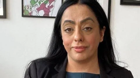 Political Turmoil in Oldham: Council Leader Arooj Shah Survives Challenge Again!