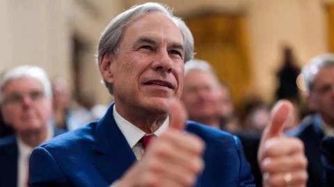Texas Takes a Stand: New Online Safety Law Challenges Tech Giants Apple and Google