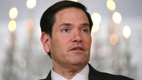 Tensions Rise: US Urges China to Intervene in Iran's Strait of Hormuz Plans