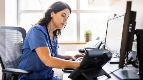 Surprise Surge: US Job Market Thrives Amid Economic Unease