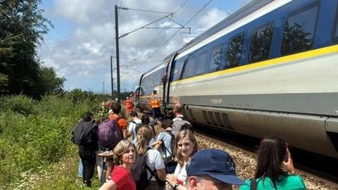 Chaos on the Tracks: Eurostar Train Stranded for Nine Hours During Heatwave