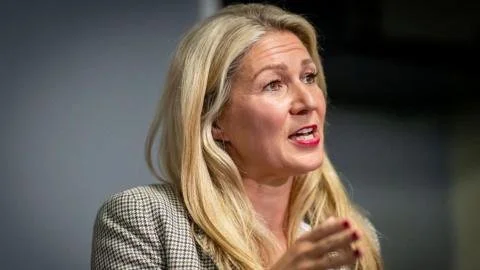 Political Shockwaves: Laura Anne Jones' Defection Sparks Outrage and Debate