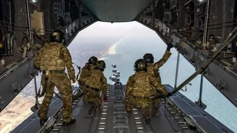 Gaza Crisis: UK’s Urgent Call for Humanitarian Aid Air Drops Amid Political Pressure