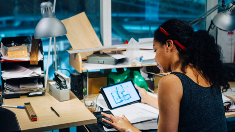 Say Goodbye to Late Payments: Big Firms Face Fines Under New Regulations