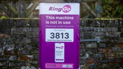 RAC Warns: Parking Apps Shouldn't Be a Forced Choice for Drivers!