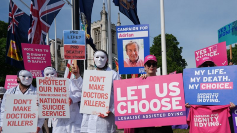 **A Critical Crossroads: Over 900 Amendments Signal Intense Debate on Assisted Dying Bill**