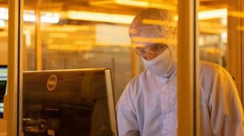 Navigating the Semiconductor Crisis: Dutch Government Reverses Course on Nexperia Amid Tensions with China