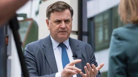 Budget Chaos: Tories Demand FCA Investigation into Chancellor Reeves' Financial Claims