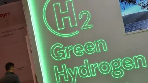 Green Hydrogen's Countdown: Will Germany Miss the Boat?