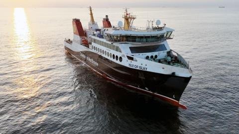 Navigating Delays: The MV Isle of Islay's Journey Before Christmas
