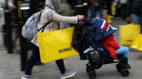 Boxing Day Bonanza: Record Footfall Masks Caution in Consumer Spending