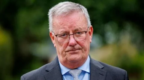 A New Era for the Ulster Unionist Party: Mike Nesbitt Passes the Torch