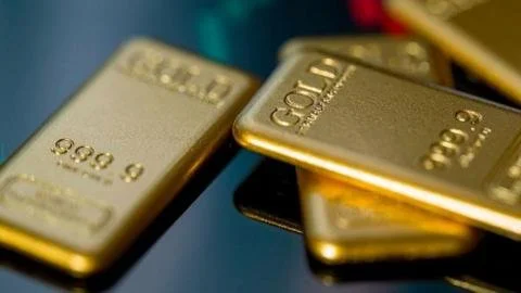 Global Gold Prices Soar Amidst Geopolitical Turmoil: The Impact of Maduro's Capture