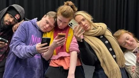 Unlocking the Digital Dilemma: Theatre Highlights Teens' Struggle with Phone Addiction