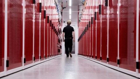 From Giants to Gadgets: The Rise of the Mini Data Centre Revolution