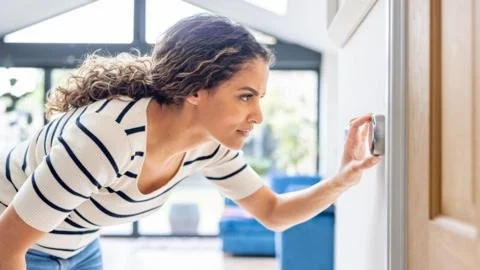 When Heat Waves Boost Profits: The Surprising Impact of Weather on British Gas Earnings