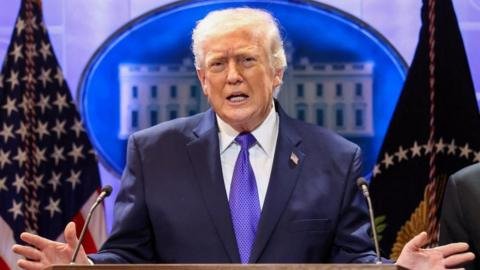 **Trade Tensions Escalate: Trump's New Tariff Amid Supreme Court Ruling**