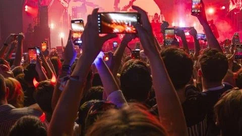 Lost in the Crowd: The Mystery of Poor Signal at Festivals and Sports Events