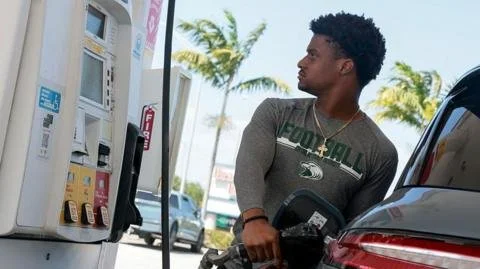 The Turbulent Tide of Oil Prices: How US-Iran Relations Might Shift the Market