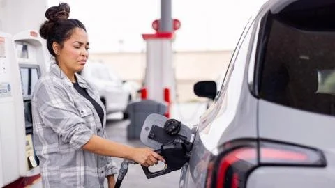 Fuel Prices Ignite UK Inflation: How the Iran Conflict Affects Your Wallet