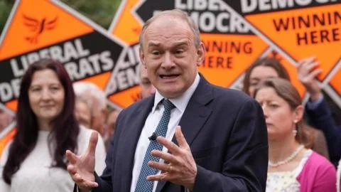 Unity in Turmoil: Ed Davey Stands Firmly with Jane Dodds Amidst Leadership Rift