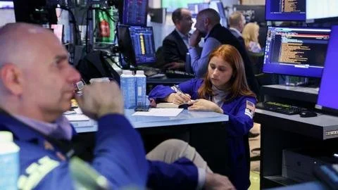 AI Spending Fears Sink Tech Stocks: What You Need to Know