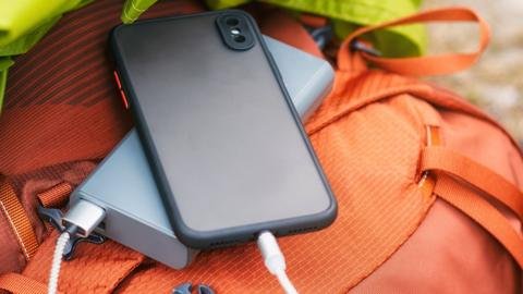 The Hidden Dangers of Your Carry-On: Are Power Banks and Vapes a Fire Hazard in the Skies?