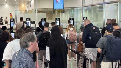 Brace Yourself: Ryanair's Stark Warning About EU Border Queue Mayhem!