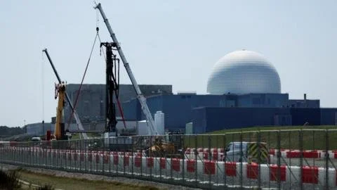 **Sizewell B's Lifespan Gets a 20-Year Boost: What This Means for Energy Production and Sustainability**