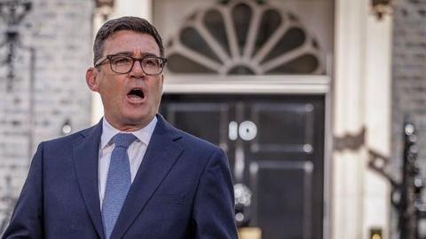 Burnham's Cabinet Shake-Up: Who's Set to Shine and Who's Stepping Aside in London?