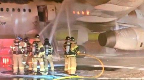 **The Silent Danger Above: Airlines Raise Alarm on Lithium-Ion Batteries**