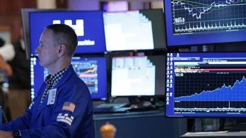 Is Your Wallet Ready? US Borrowing Costs Surge as Rate Easing Efforts Fizzle Out!