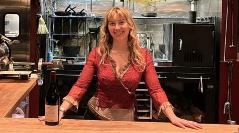 Dine With Confidence: How U.S. Restaurants are Transforming the Tipping Tradition