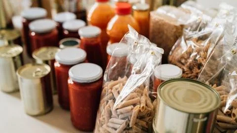 Prepare for the Unexpected: Stockpile Essentials Before Extreme Weather Strikes!