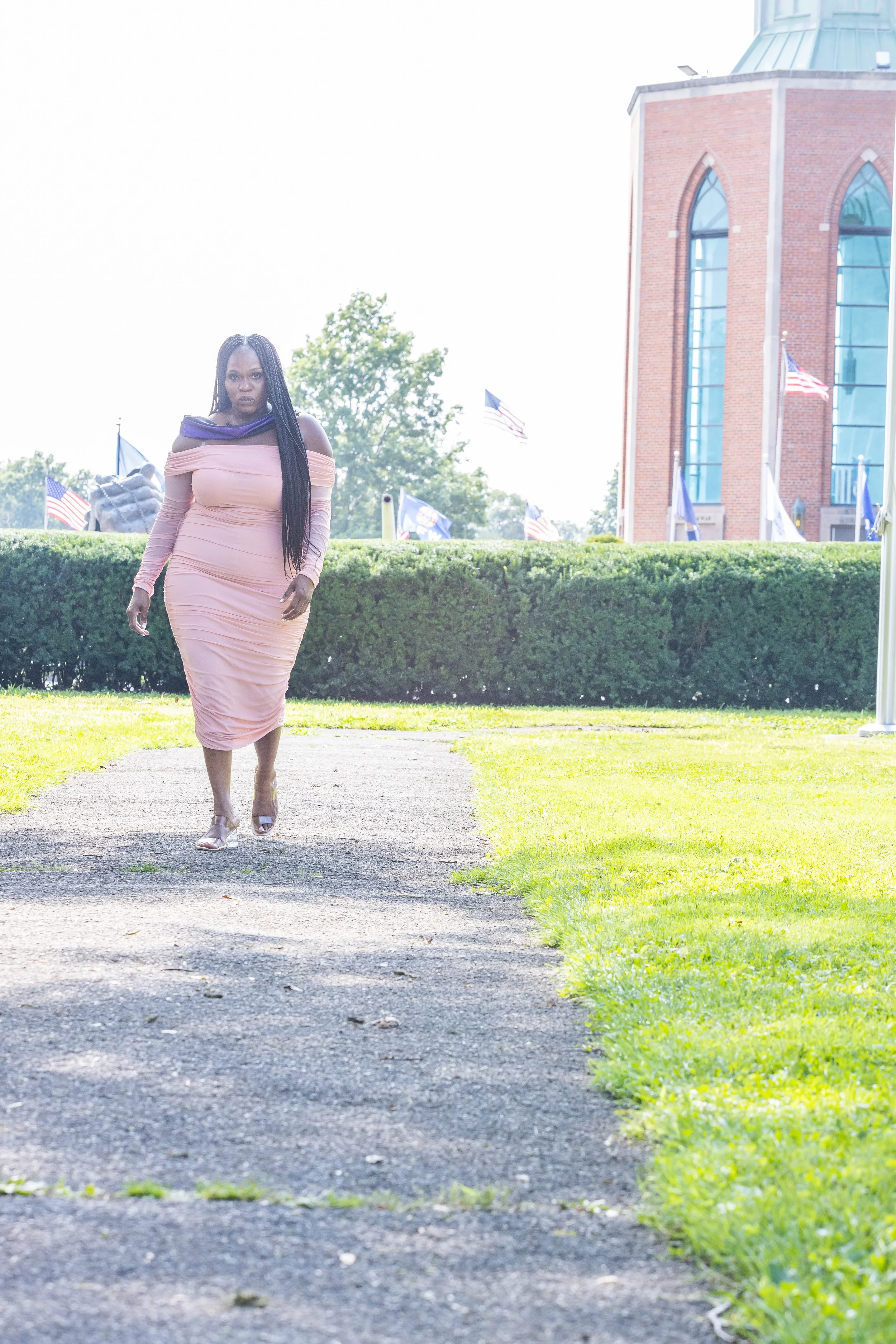 073-LESLIE GRADUATION.jpg