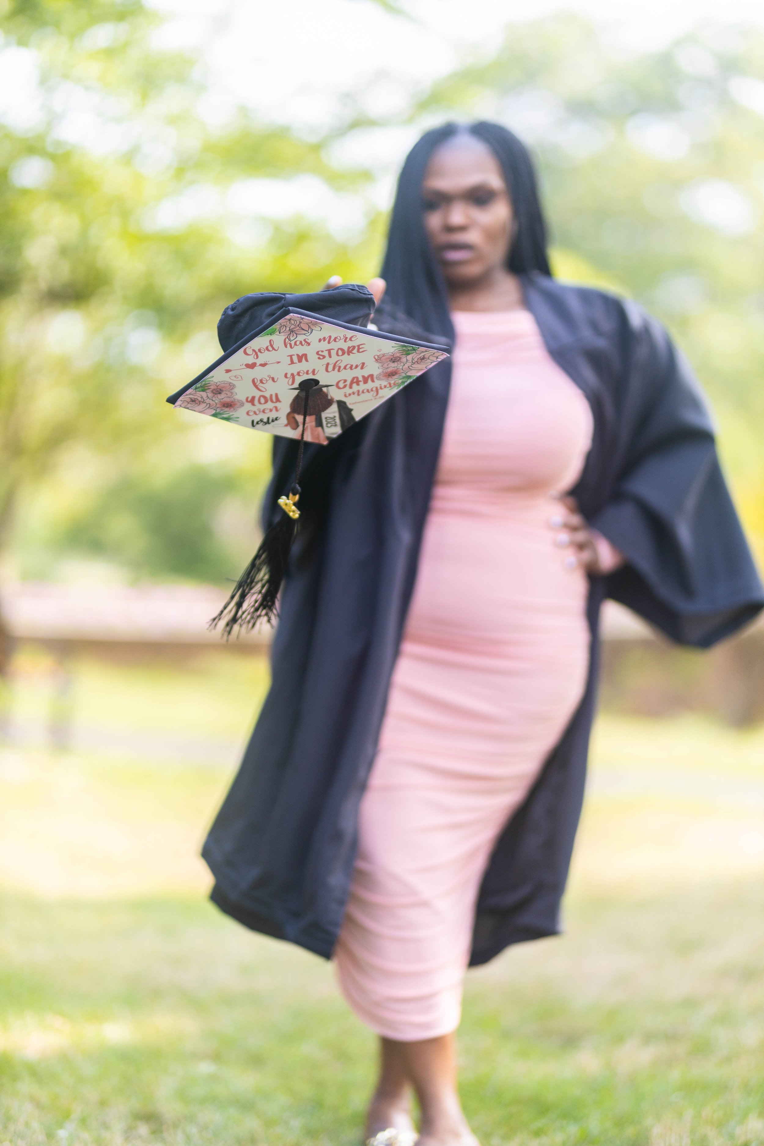 240-LESLIE GRADUATION.jpg