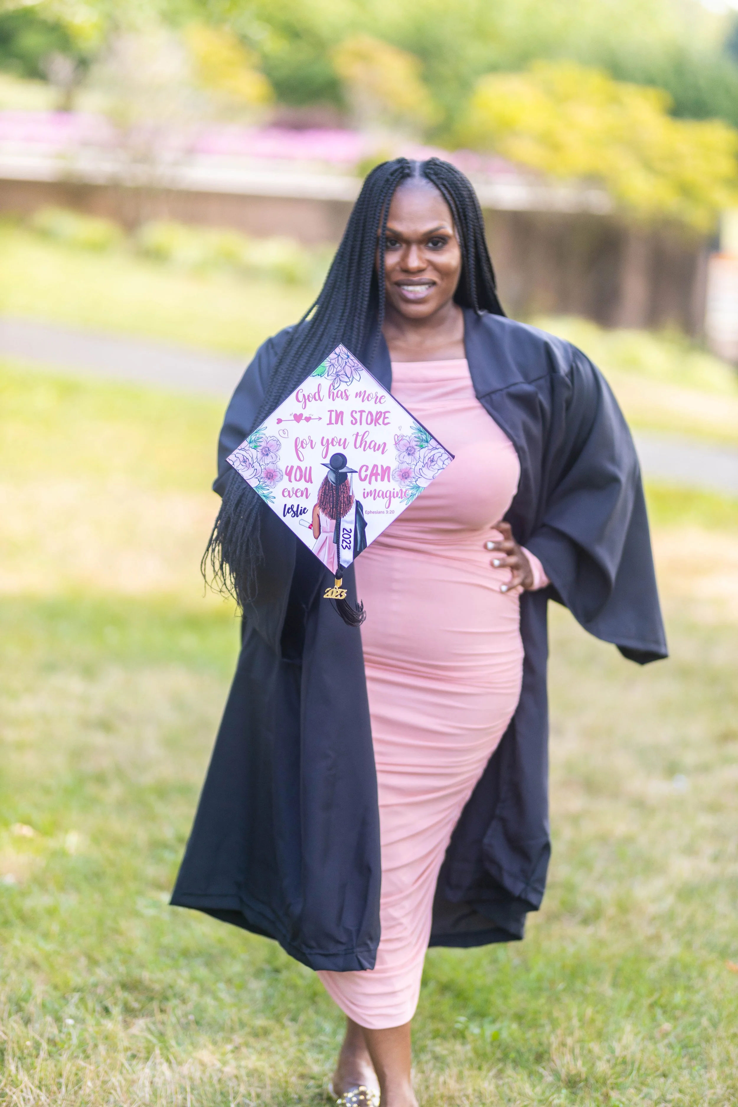 255-LESLIE GRADUATION.jpg