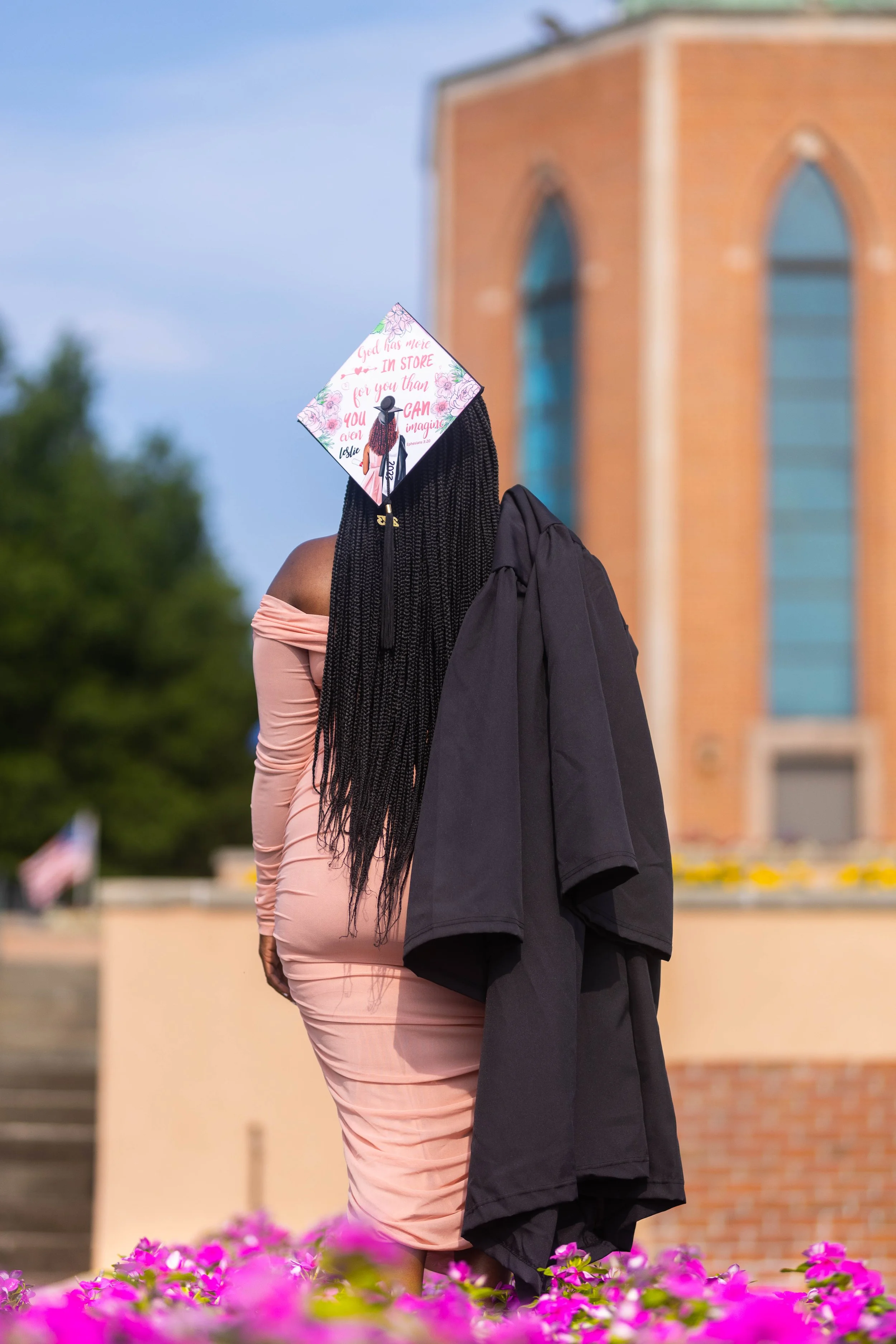 270-LESLIE GRADUATION.jpg