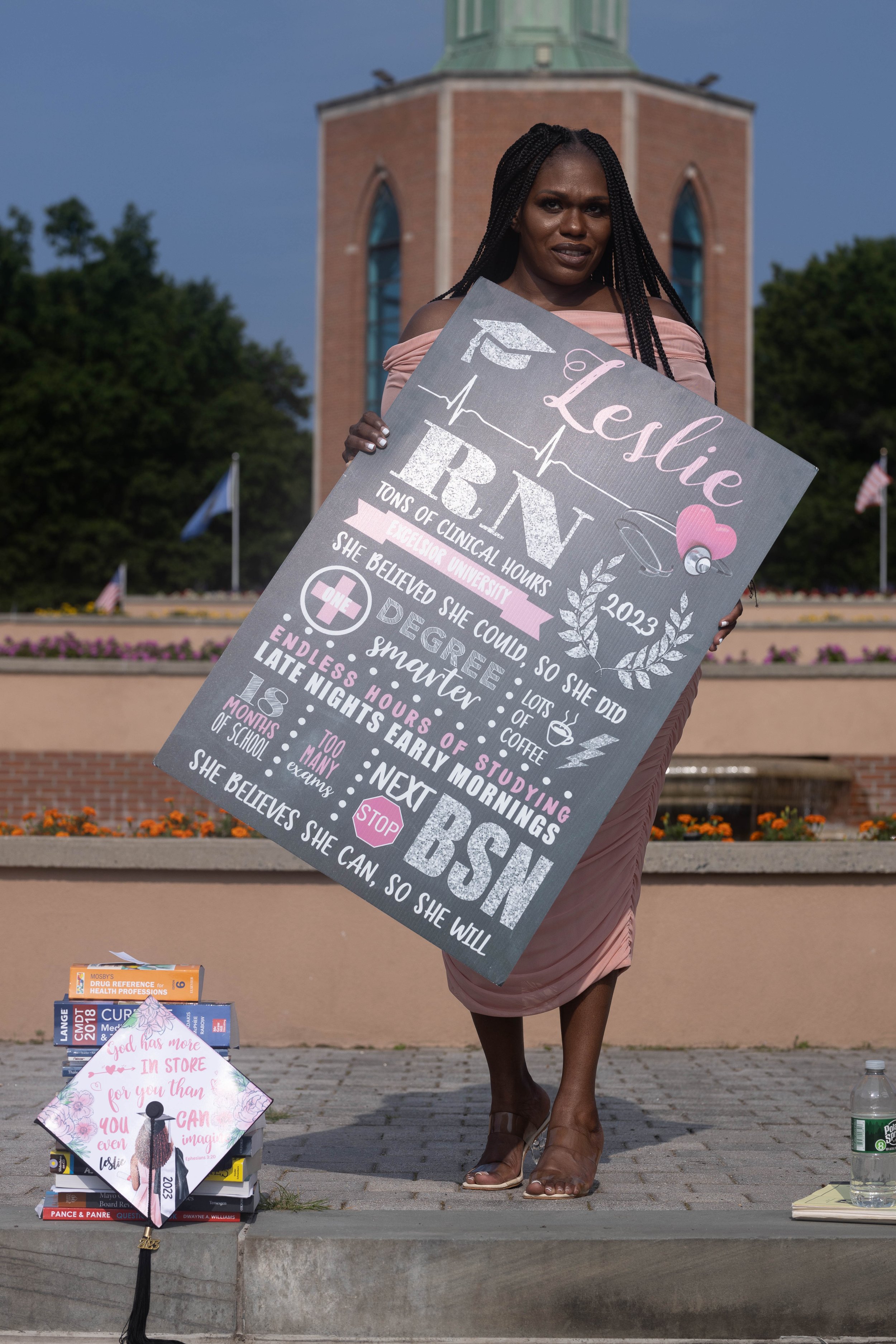 361-LESLIE GRADUATION.jpg