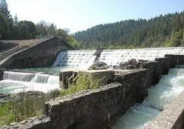 Power plant’s future murky...PG&E facility helps divert Eel River to refill Lake Mendocino