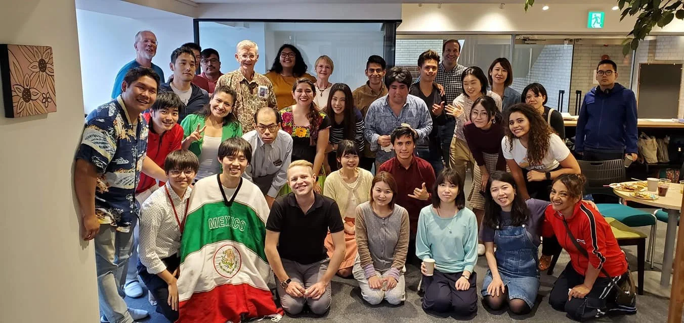 ....¡Hola! Japan..¡Hola! Japón....